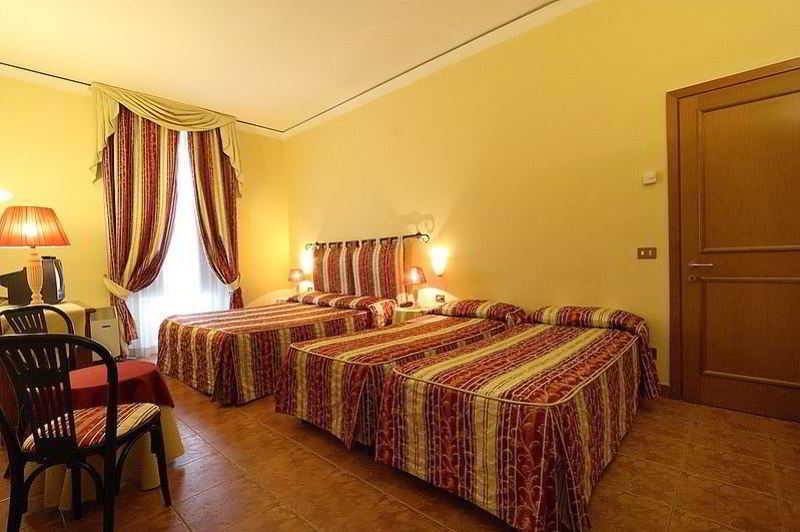Alinari Hotel 3*