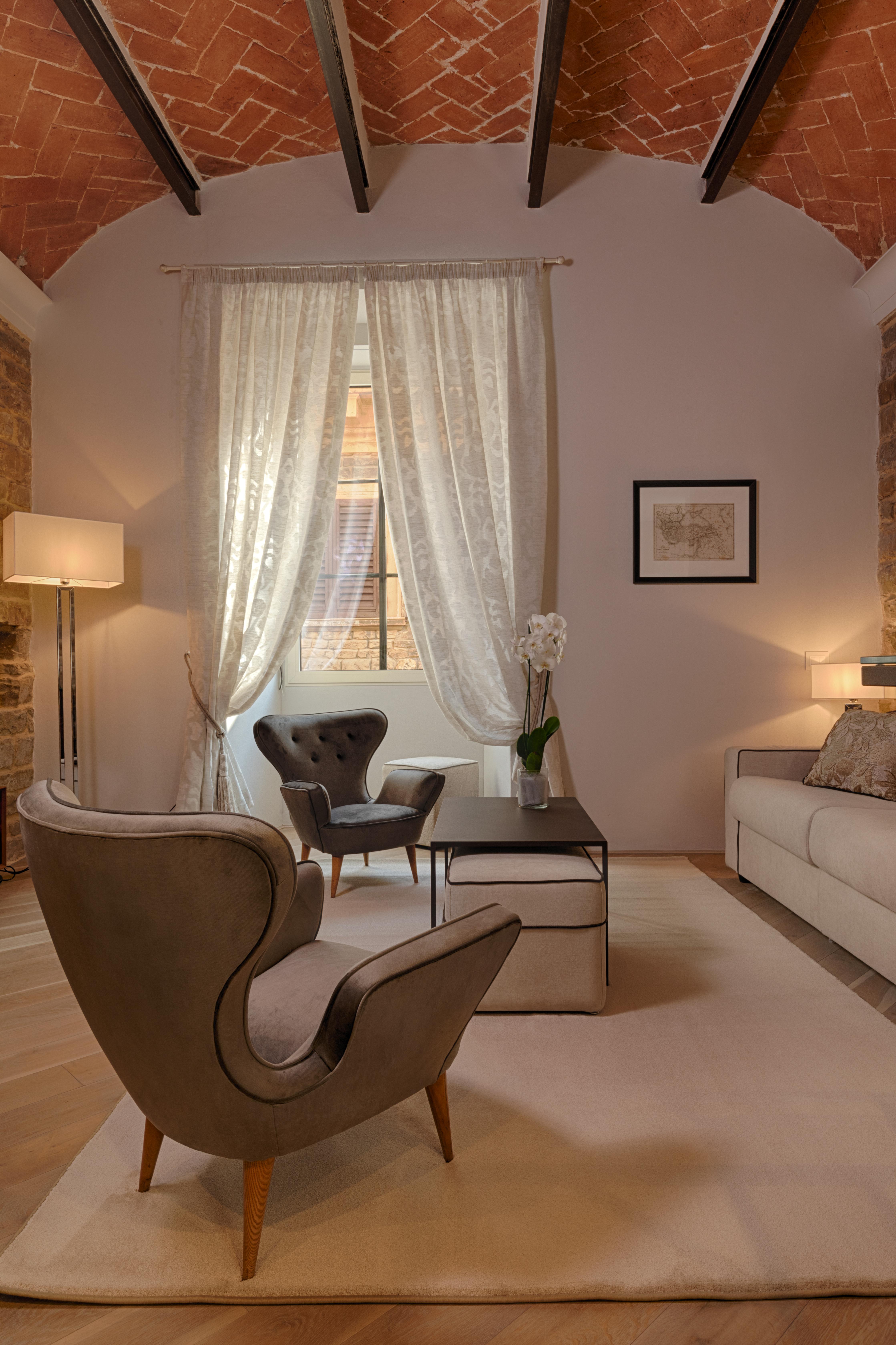 Donati Luxury Tower 5*
