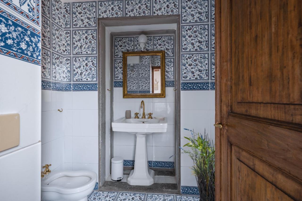 Via Lamberti, 3 - Charming - Charming And Historic 5th-floor Attic With Elevator In A Building At The Heart Of Vibrant Florence, Just A 2-minute Walk From Attractions Apartment