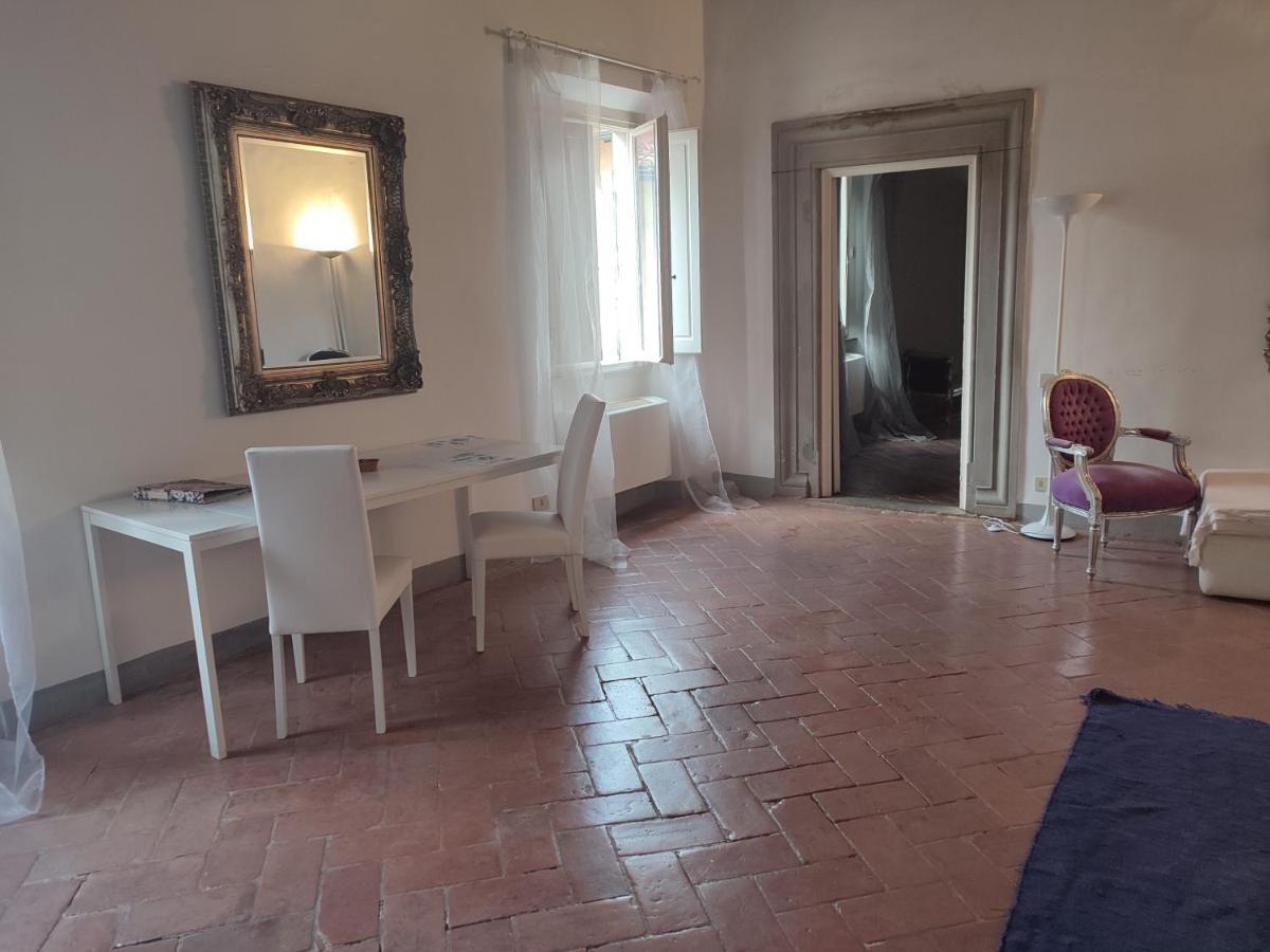 Otello In Palazzo Storico - Palazzo Tolomei