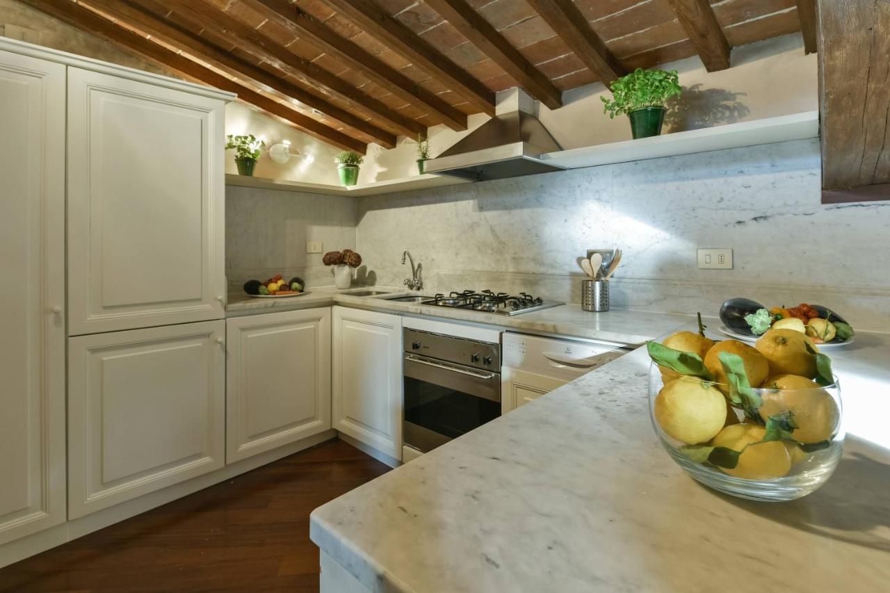 Appartement Tiepolo Romantic Penthouse In The Oltrarno