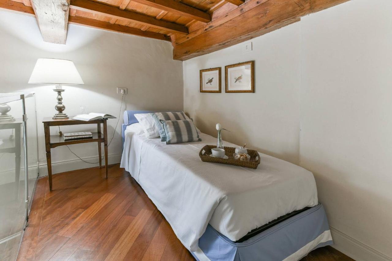 Appartement Pontormo With Fireplace In Oltrarno
