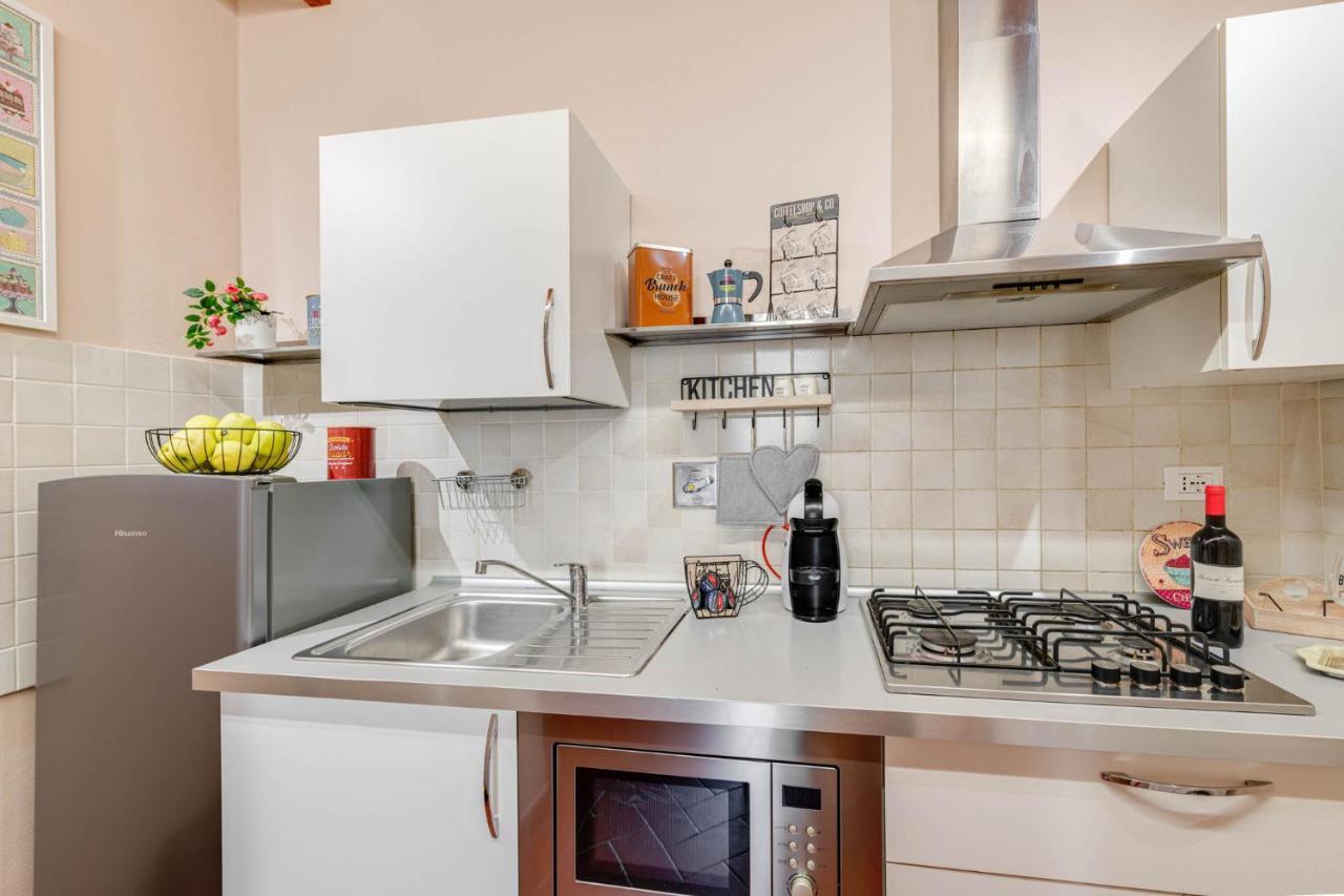 Elle Apartment *
