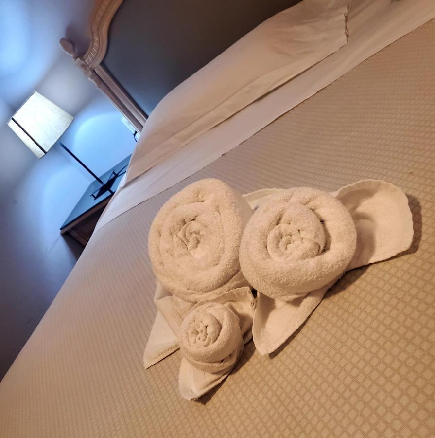 Hotel Fedora 2*