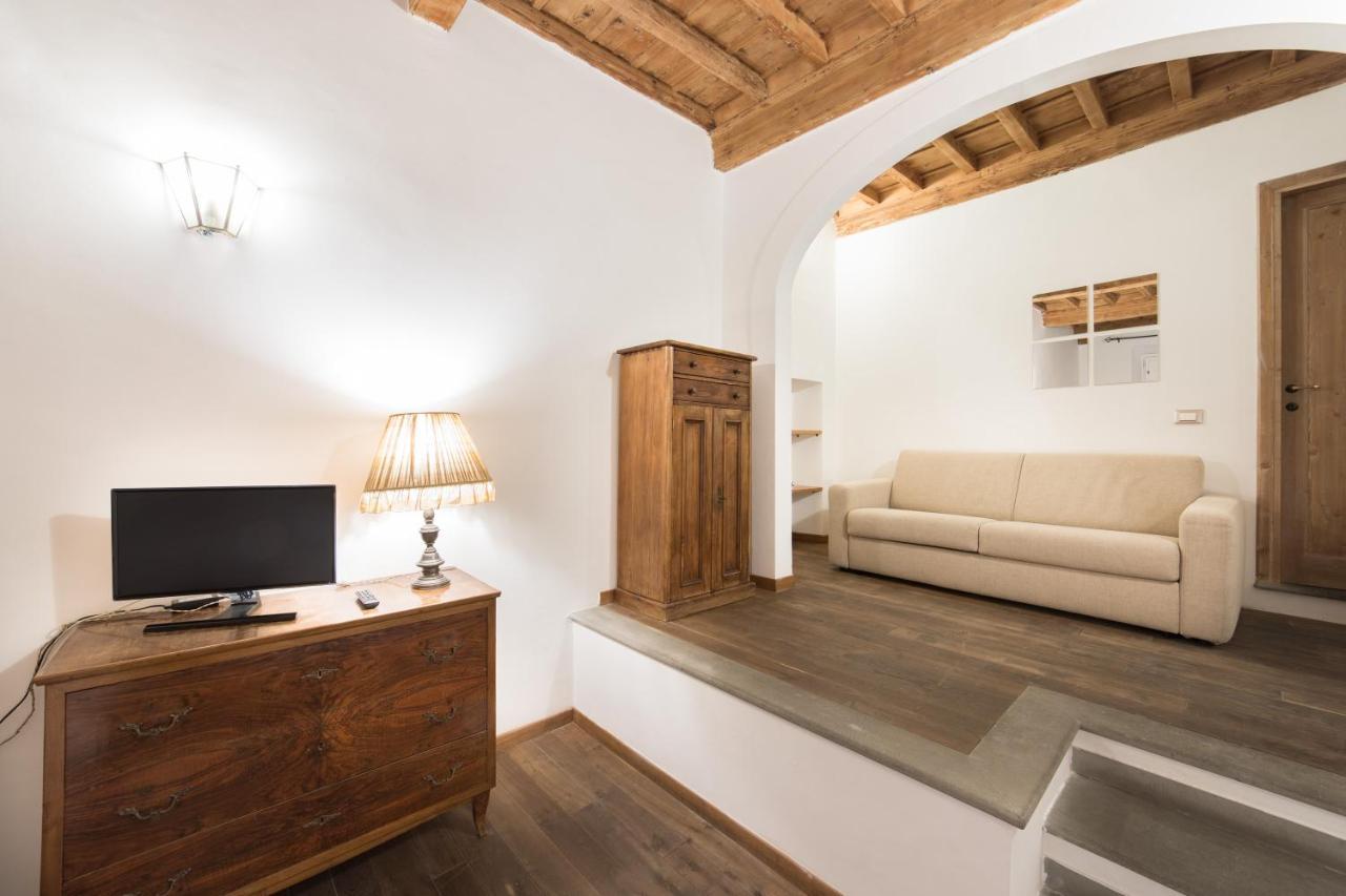 Apartment Bilo In Piazza Della Passera, *