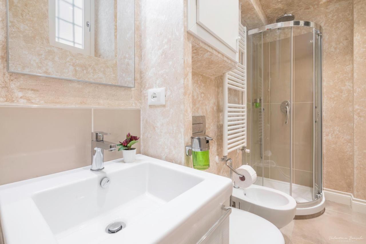 Apartment Wine Barolo Florenz