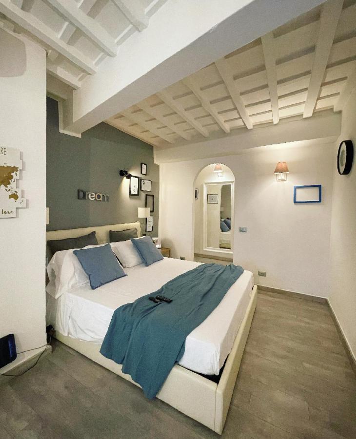 Leonardo Suites Apartment