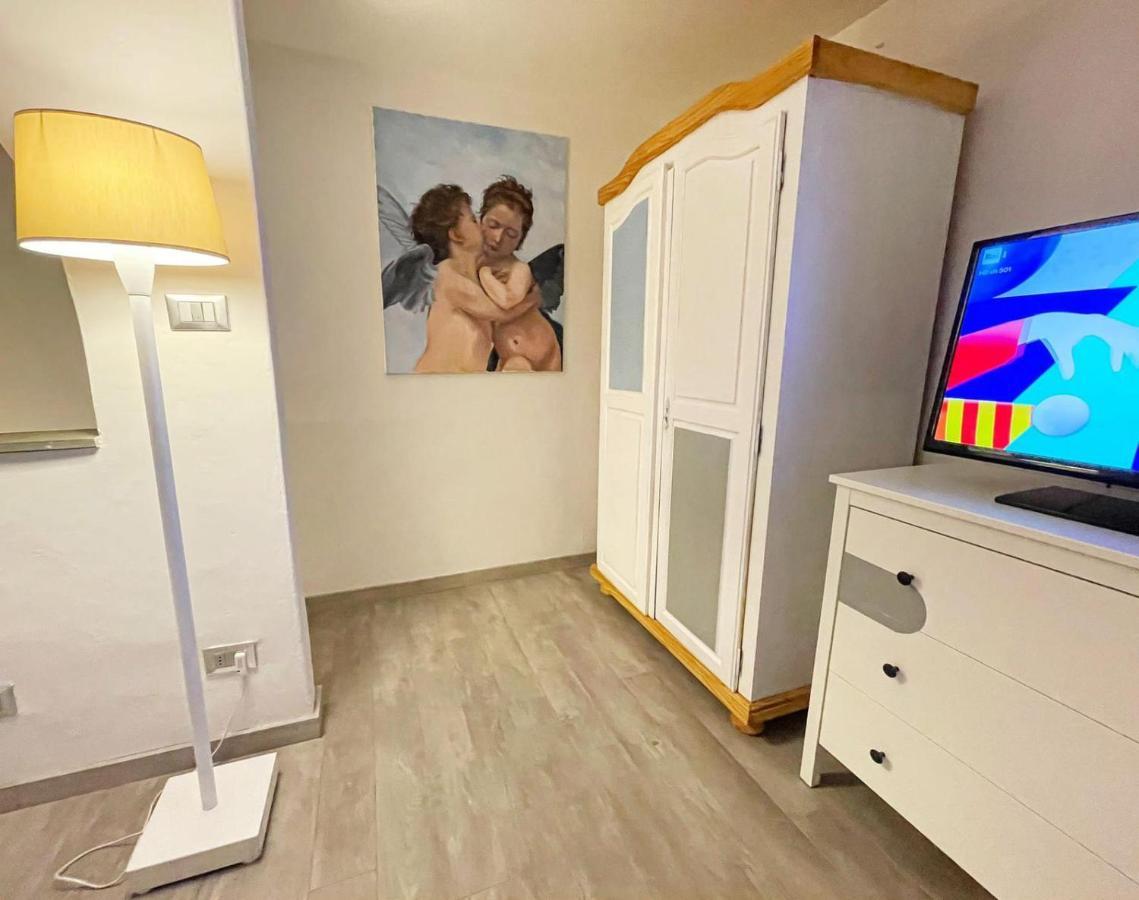Leonardo Suites Apartment