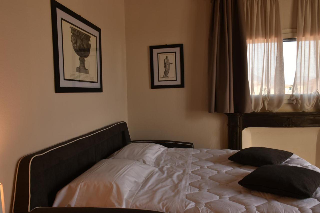 Guest house Hr Bedrooms In *