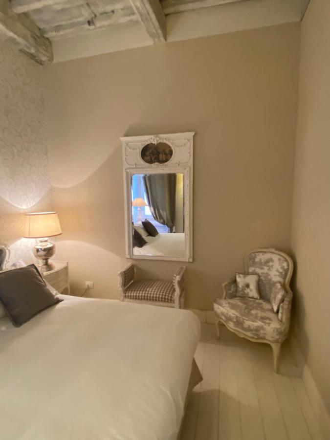White Appartement
