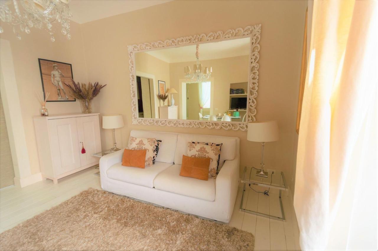 White Appartement