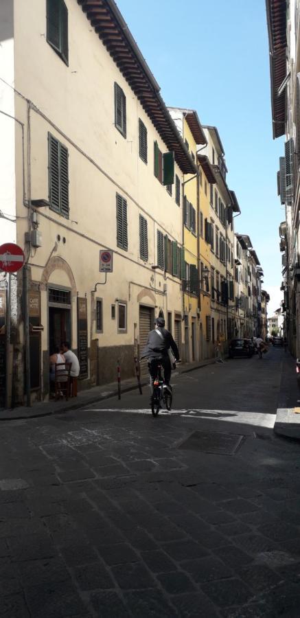 Typical Florentine In Oltrarno 10 Min Walking From Ponte Vecchio Apartment *