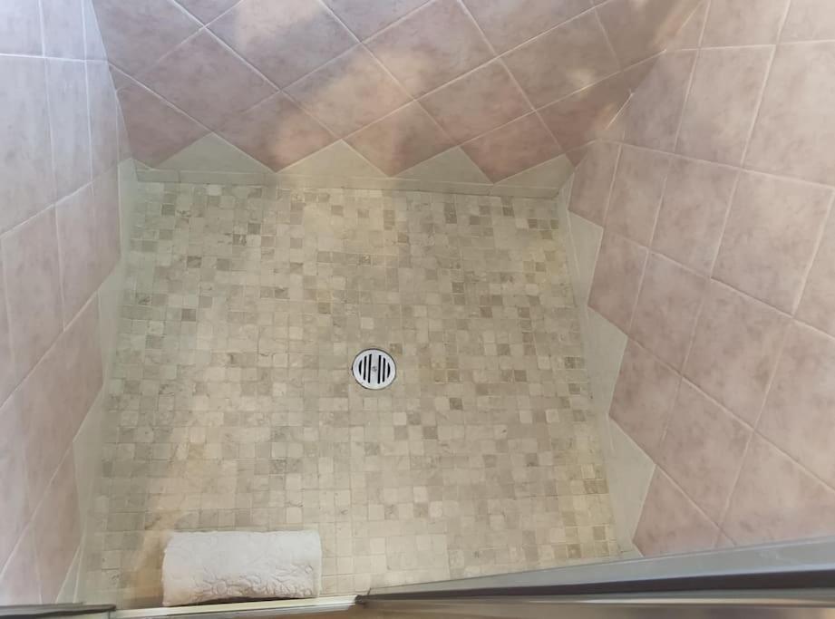 Incantevole Con Parcheggio Gratuito Apartamento *