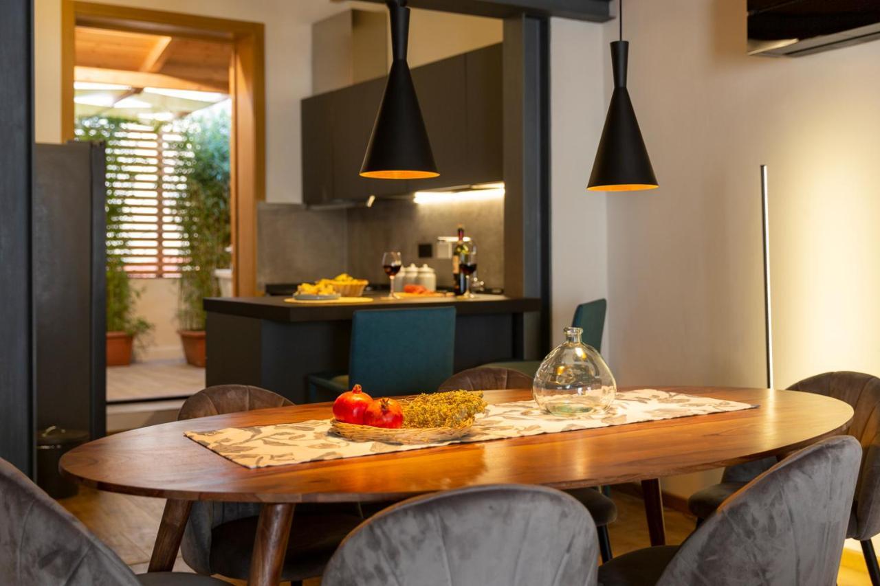 Industrial Design Loft With Outdoor Living Terrace Florenz