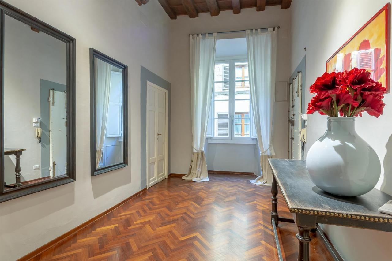 Condotta 10 Apartment *