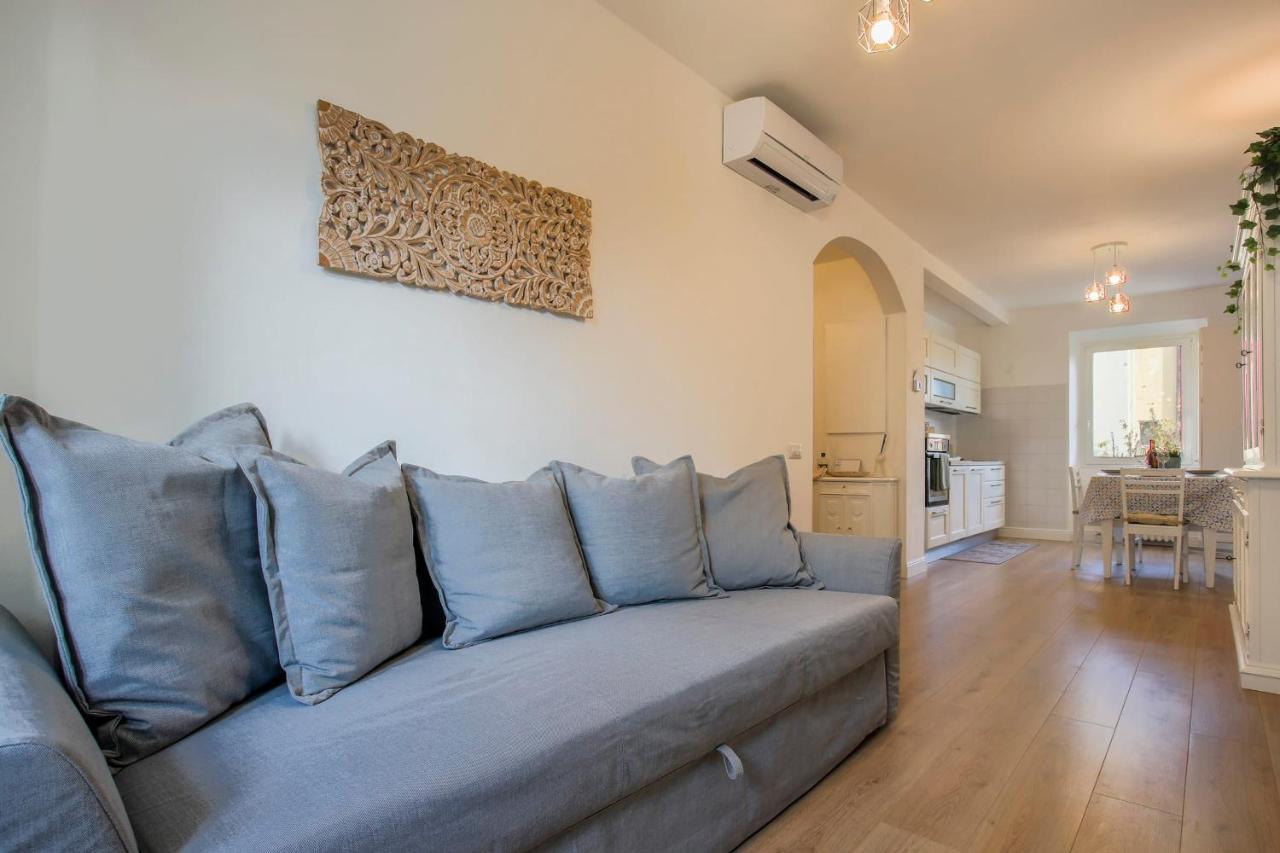 Sanzanobi In Apartment *