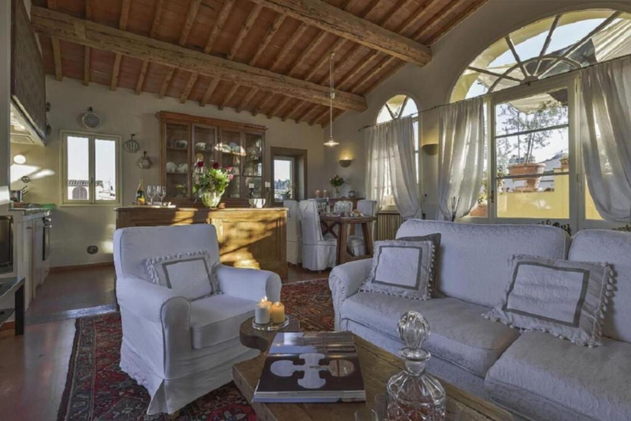 Charming Altana With Tower View Florence