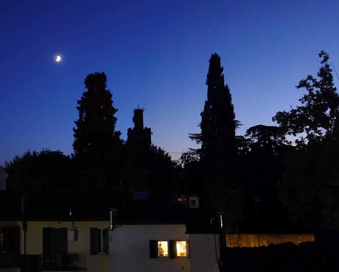 Vista Su Giardini Storici In Oltrarno