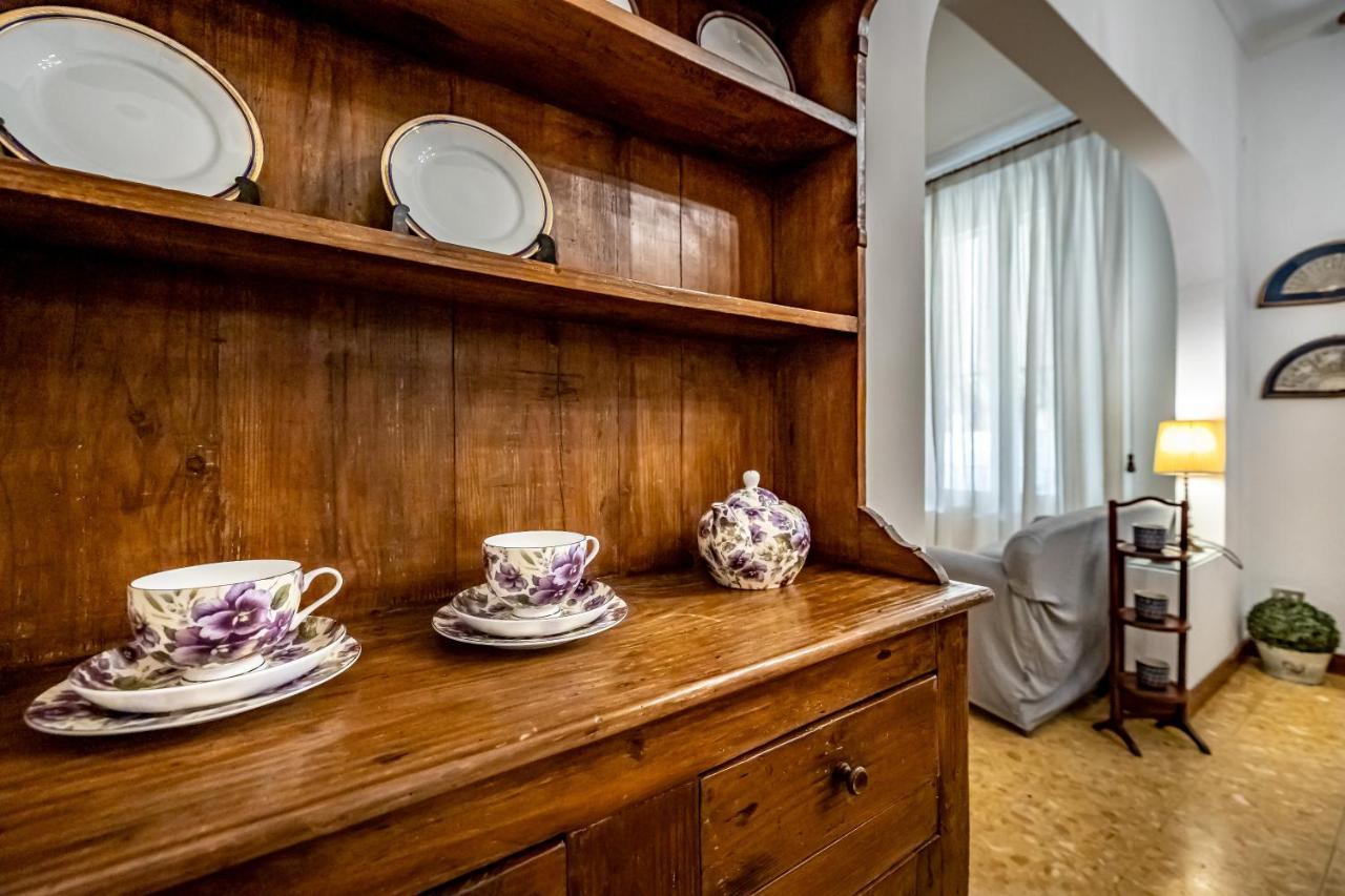 Appartement Yid Leopolda Few Minutes From Station *
