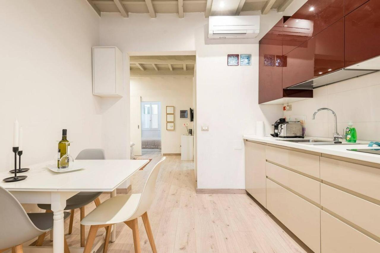 Cozy Near Ponte Vecchio Apartment Florenz