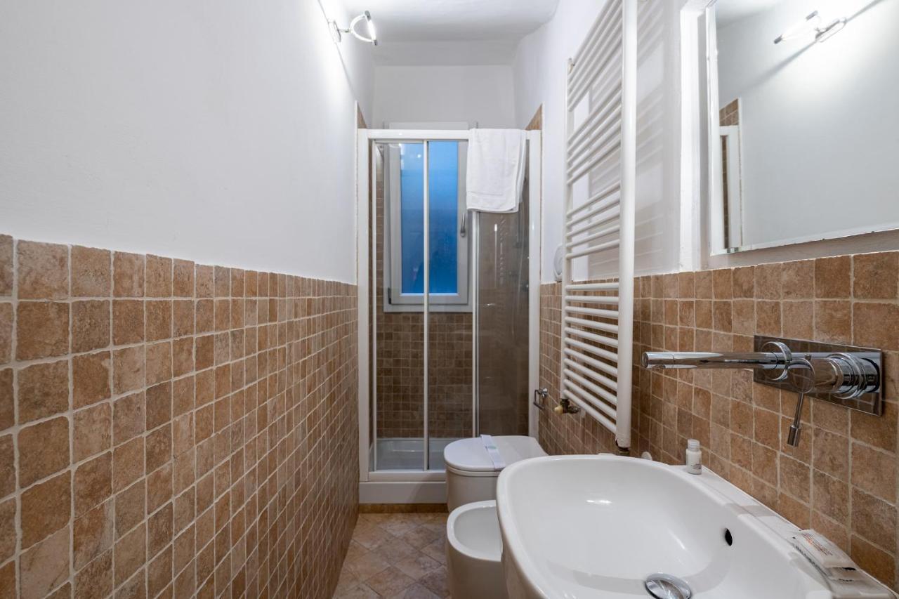 Apartment Sant'ambrogio Colorful Florence