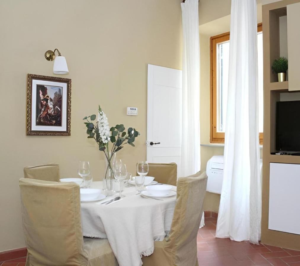 Giulia Appartamento, 250mt Da Ponte Vecchio Appartement
