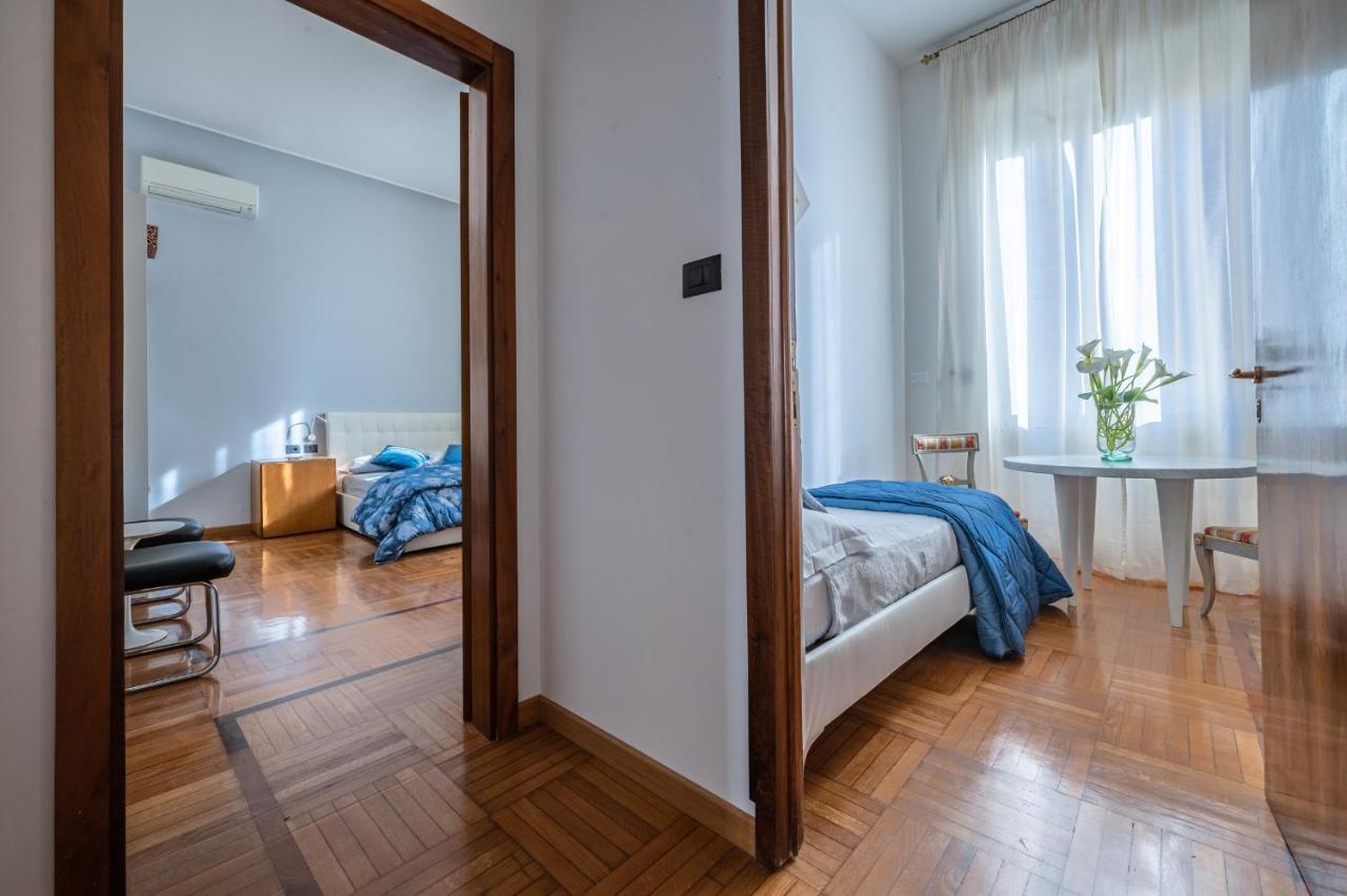 The Art Gallery Apartment *