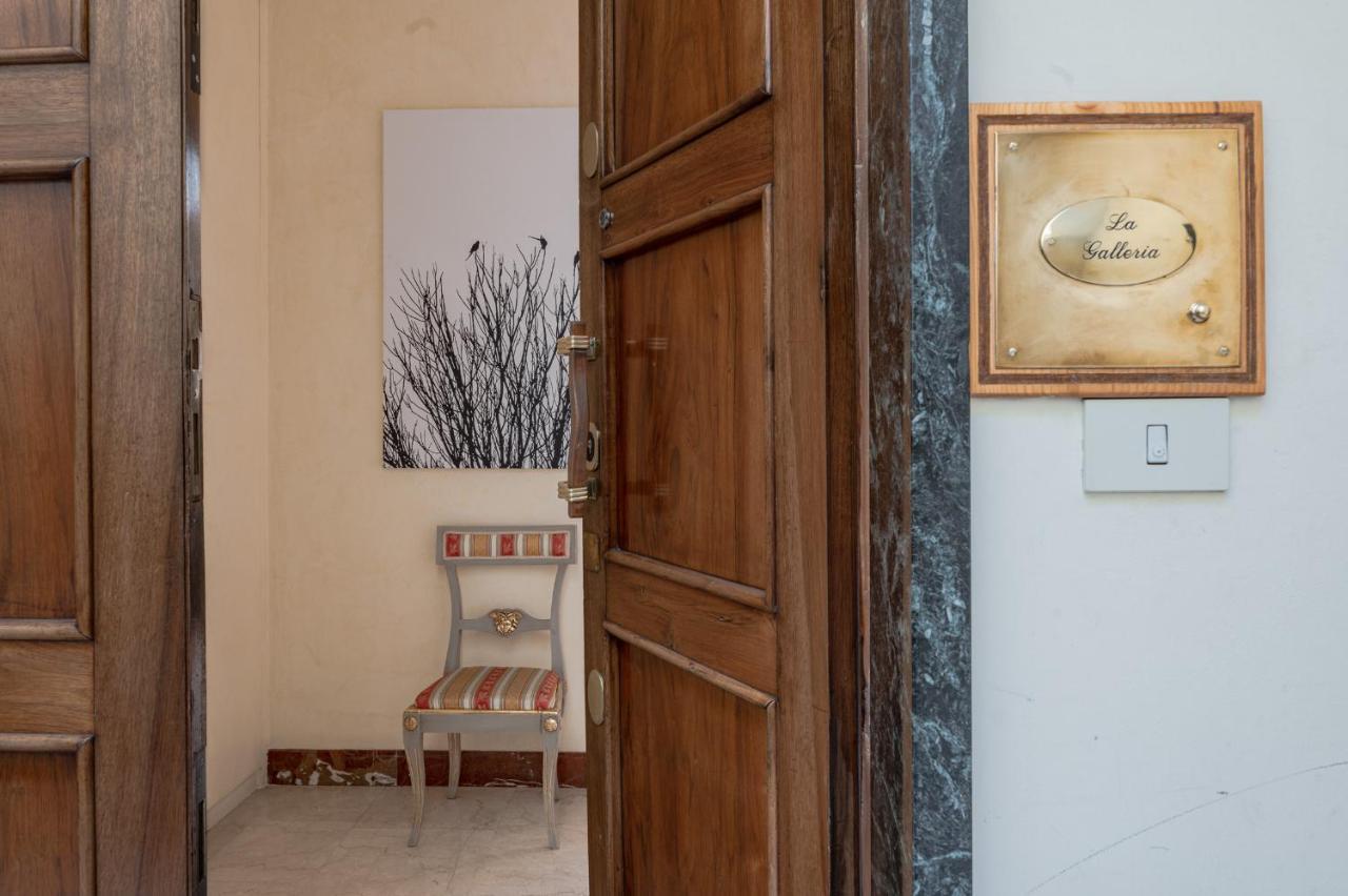 The Art Gallery Apartment *