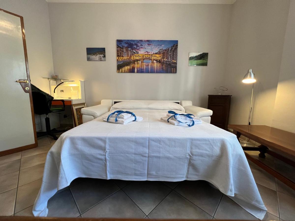 Apartment La Finestra Sul Giardino *