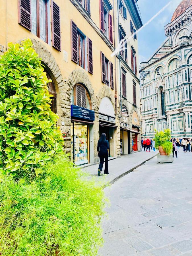 Appartamento La Mandorla In Piazza Del Duomo Firenze