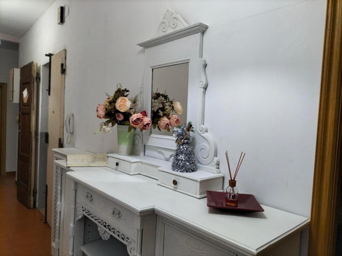 Con Terrazza In Santa Maria Novella Appartement *