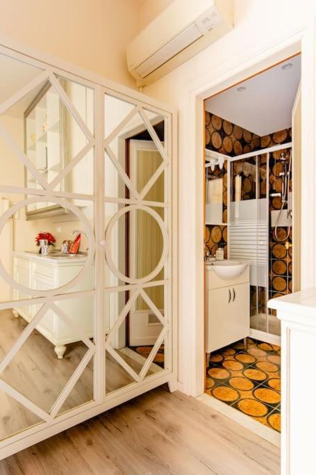 Apartment Charming Next To The Duomo Florence