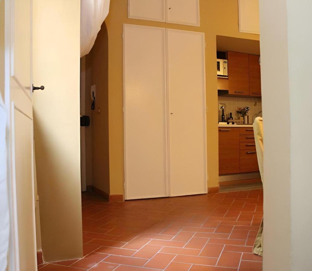Giulia Appartamento, 250mt Da Ponte Vecchio Appartement Florence