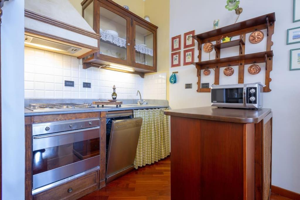 Apartamento Liberty Veranda W/ Pvt Parking & Garden. Tram Stop Florença