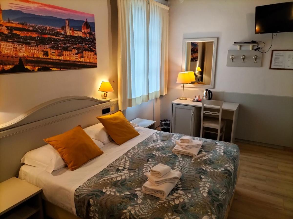 Hotel Camilla 3*