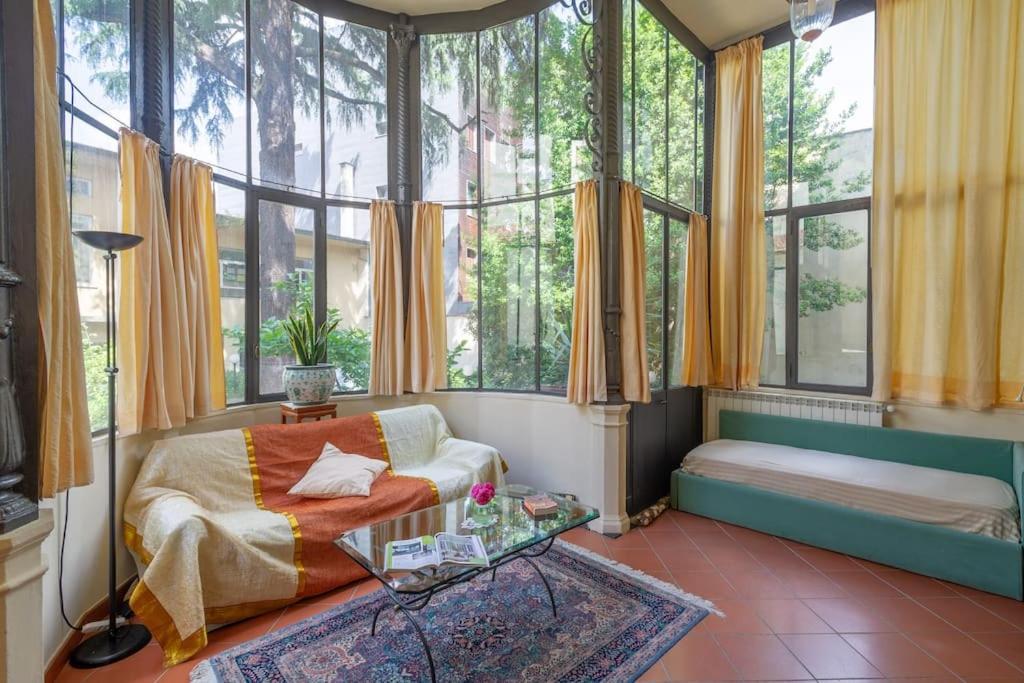 Liberty Veranda W/ Pvt Parking & Garden. Tram Stop Florença