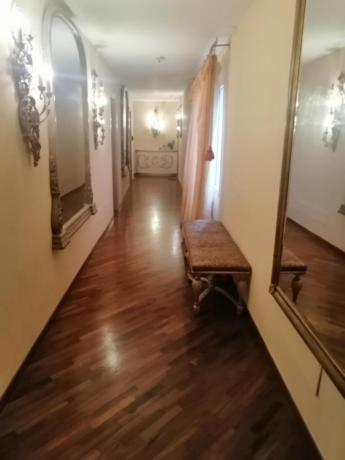 Your In Next To The Train Station Apartment Florenz