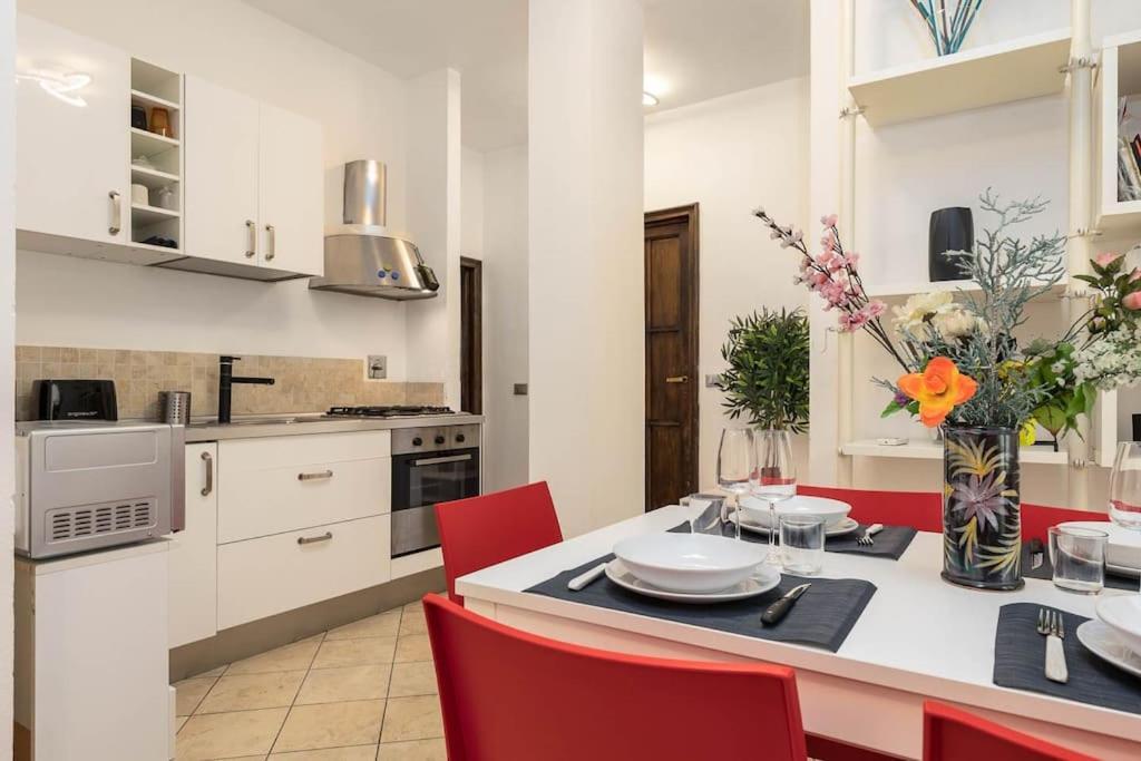 Apartment Duomoelegant In The Center Of *