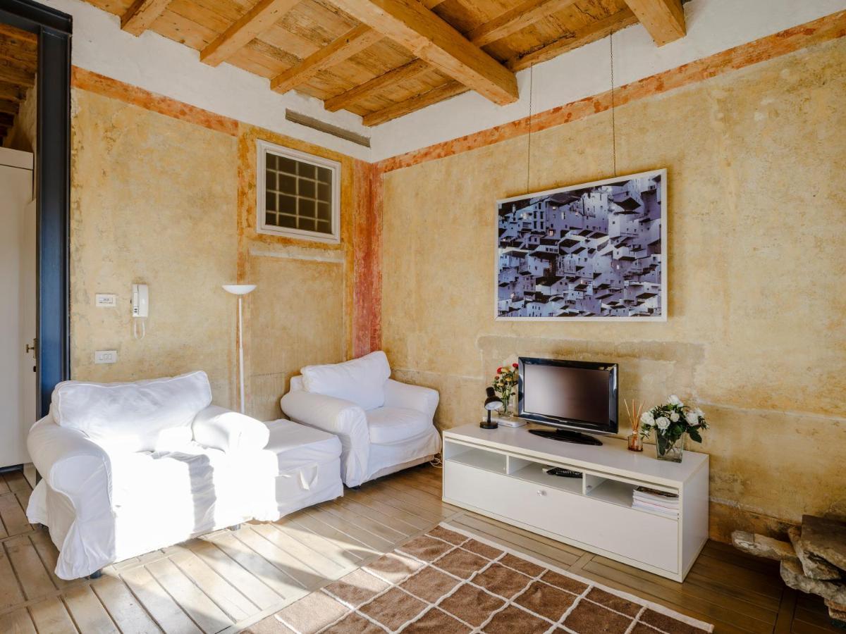 Santacroce - View Of Monuments Apartment *