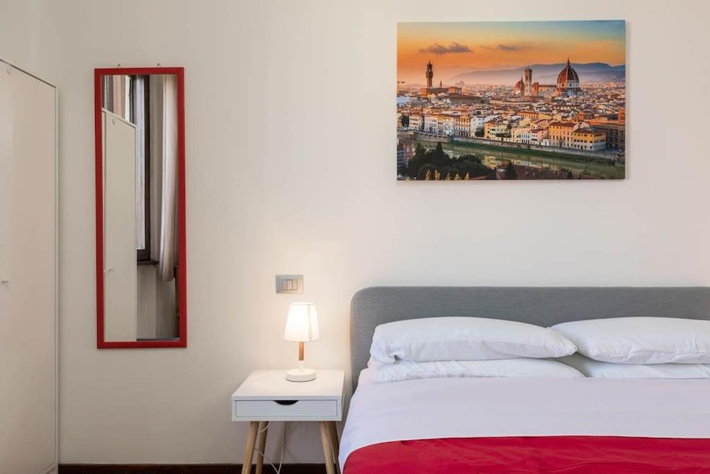 Duomoelegant In The Center Of Apartment *