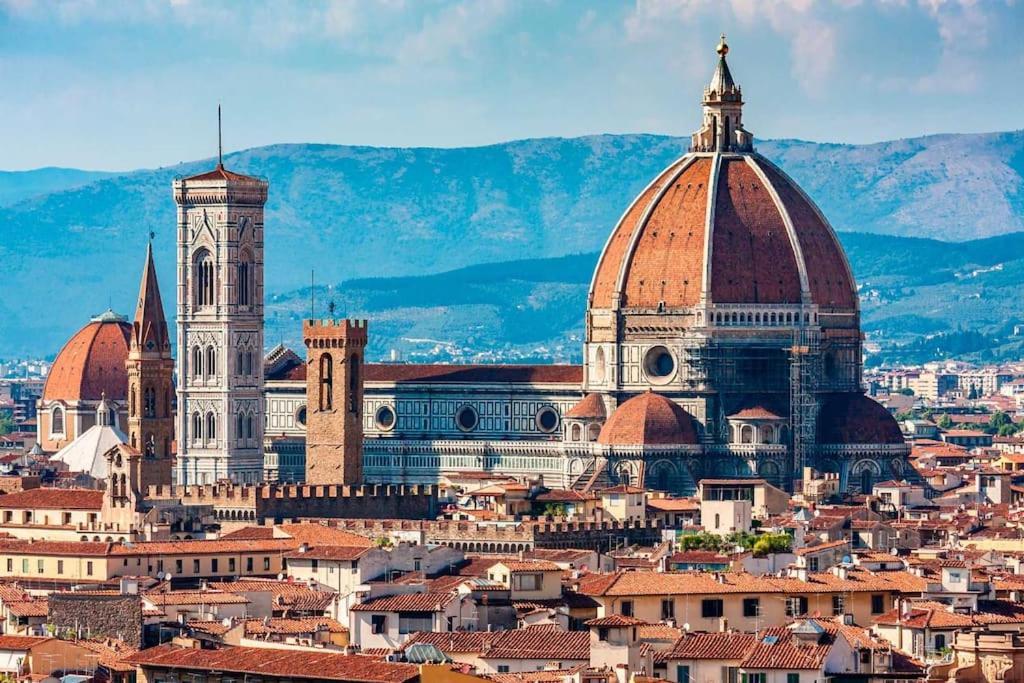 Ponte Vecchio Elegante Domus * Florenz