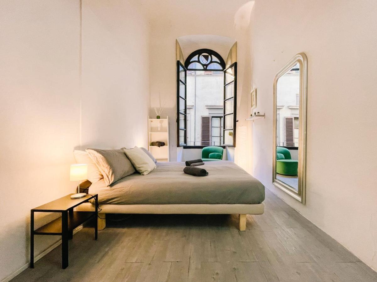 Apartment Ponte Vecchio Elegante Domus Florenz
