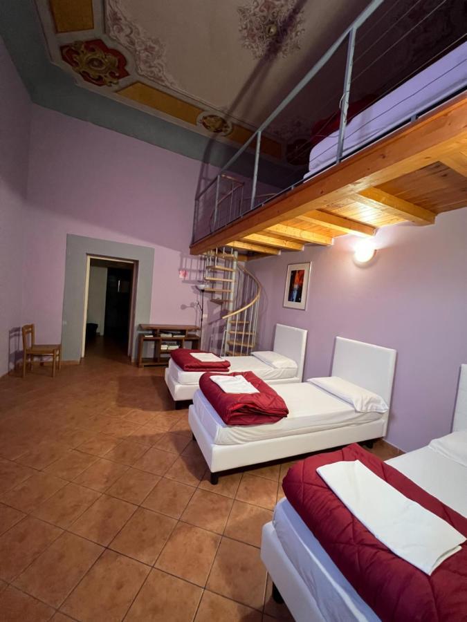 Ostello Emerald Palace *