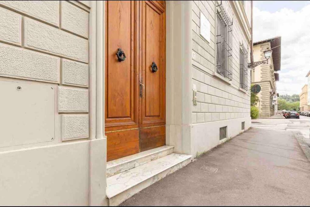 Penthouse With Private Terrace On Appartement Florence