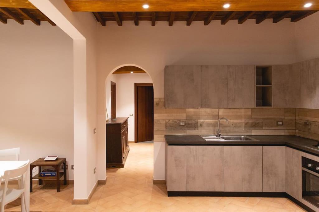 Cozy And Charmin 3br Steps By Duomo Appartement