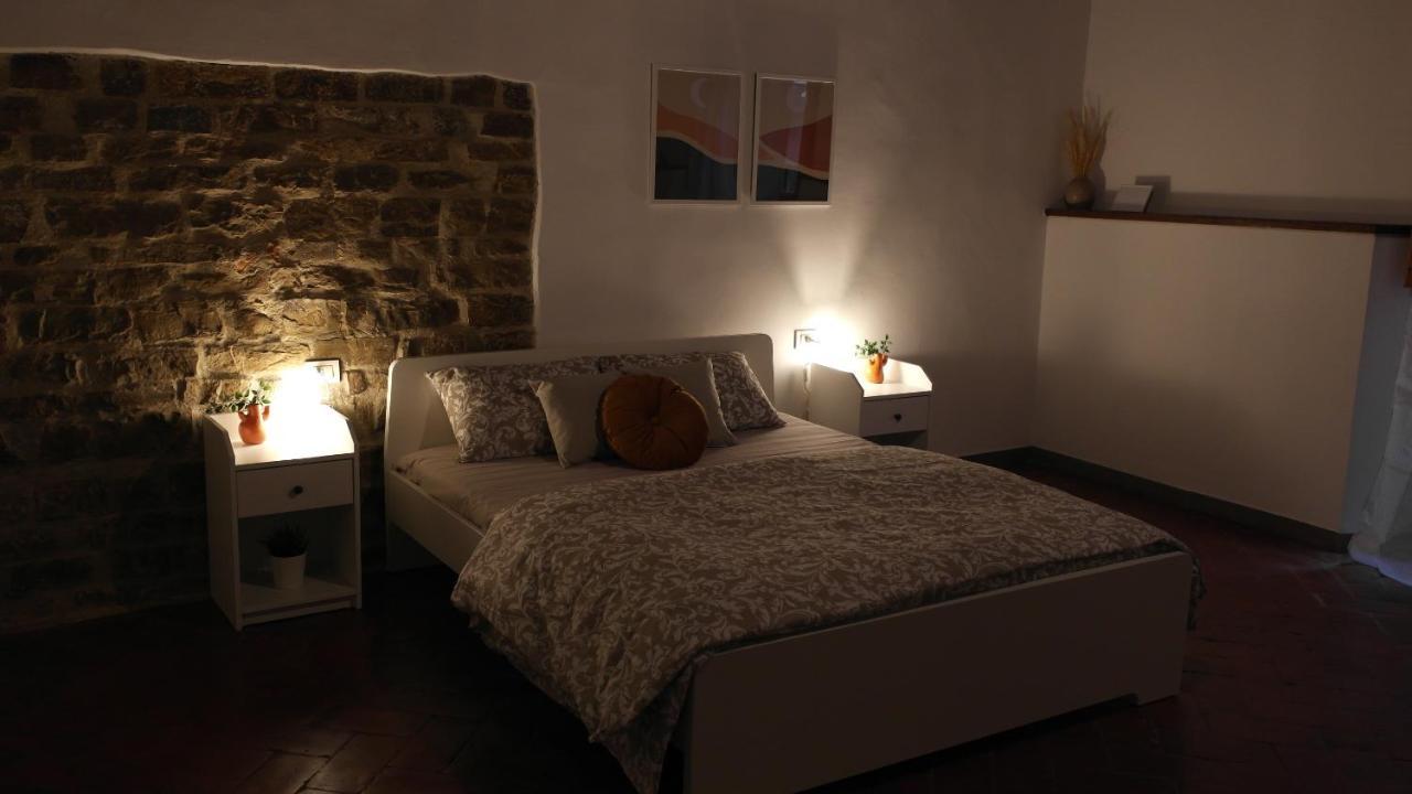 Dante's Dei Cerchi Guest house
