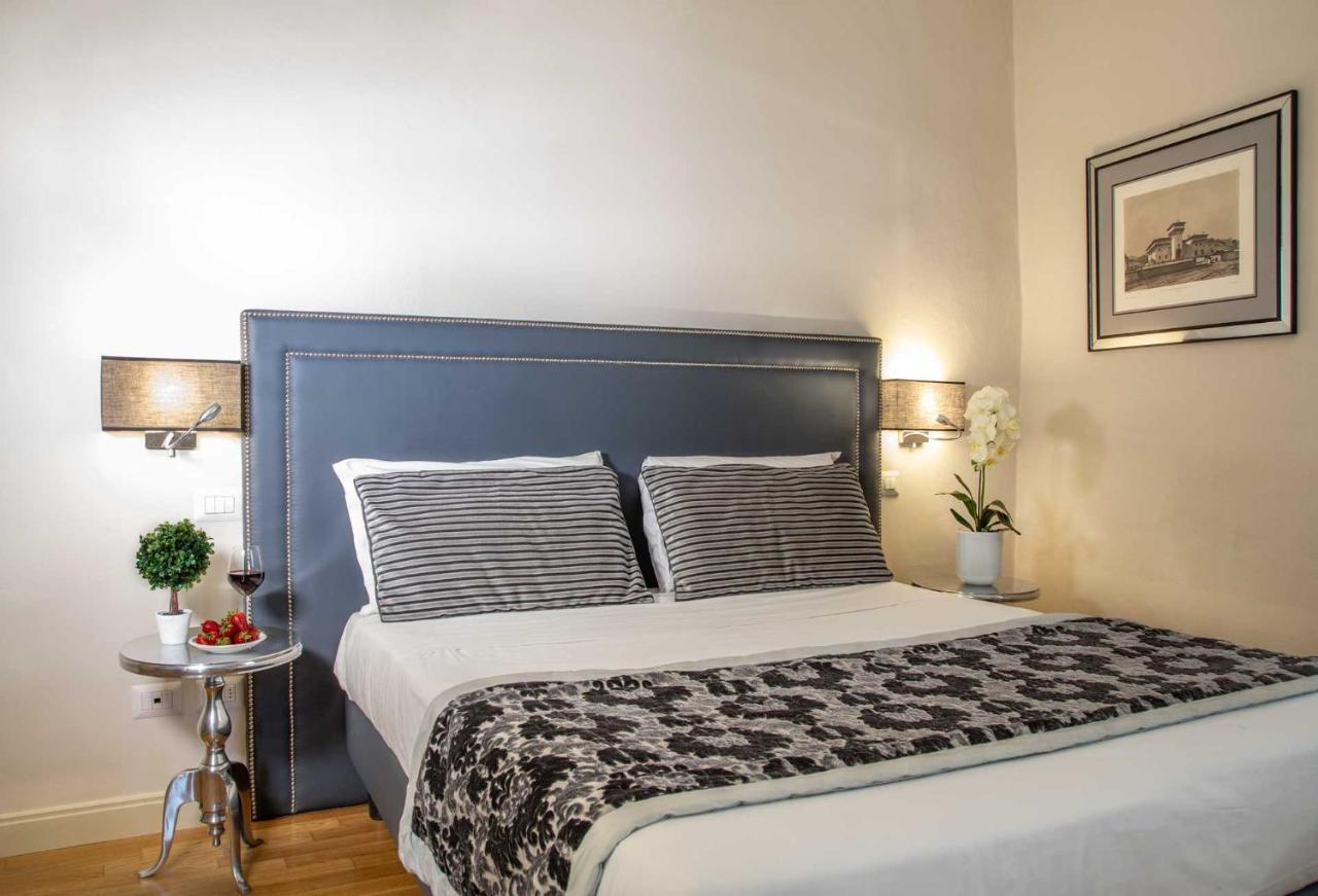 Boutique Del Corso Florence