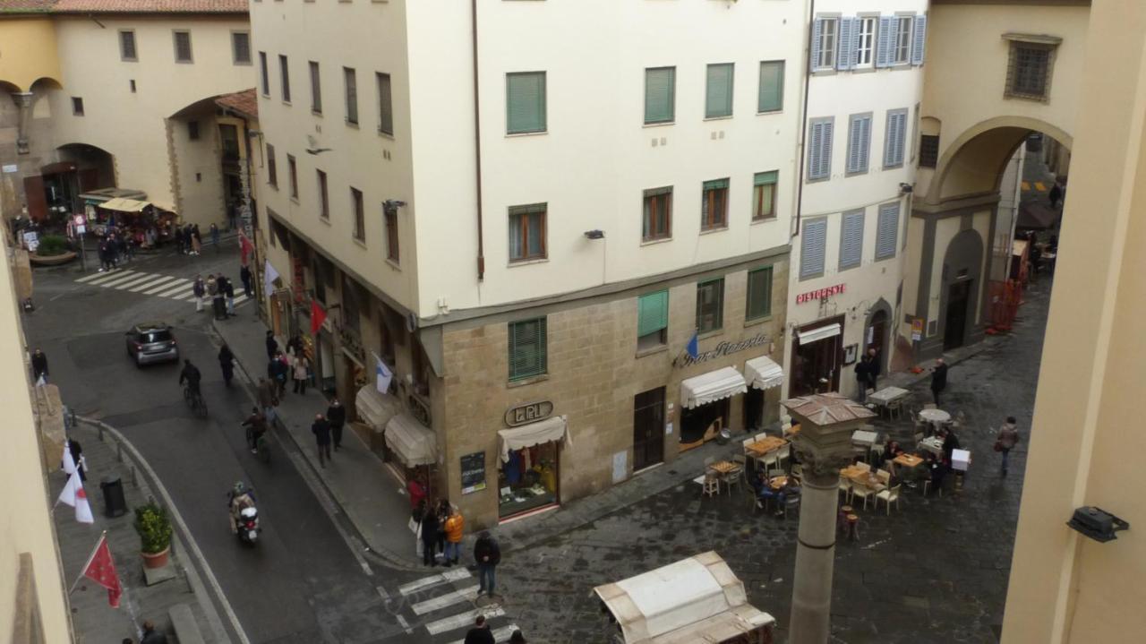Sottopontevecchio Apartment