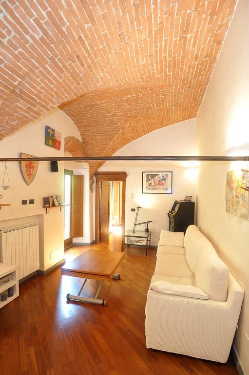Merville House Apartment