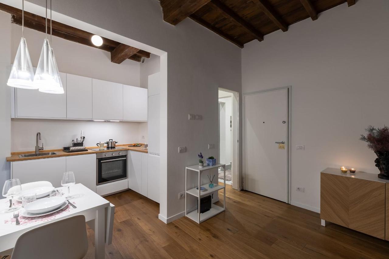 Alighieri's Suite-hosted By Sweetstay Apartment Florence